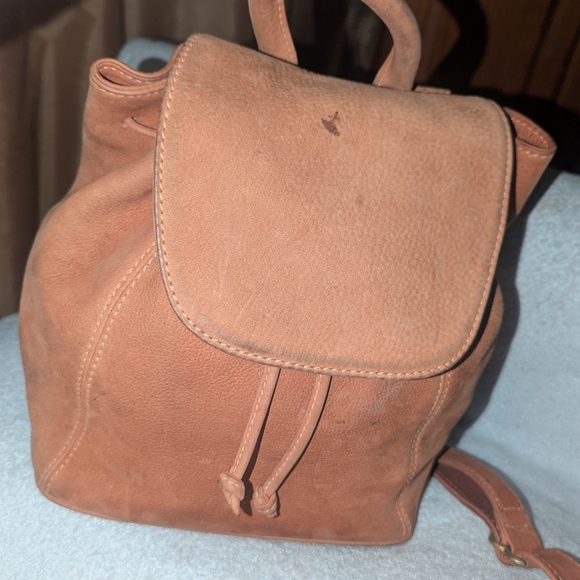 Vintage Coach Sonoma style drawstring bucket backpack. 4938 - Picture 3 of 12